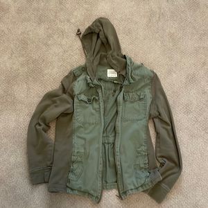Army green jacket/ sweatshirt